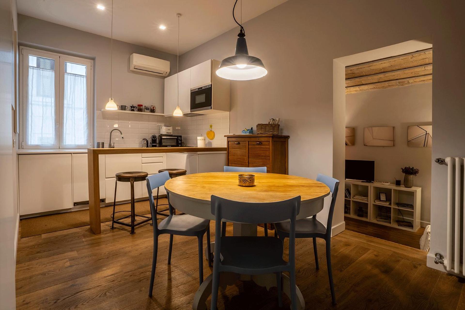 Fotofever Apt, Two Bedrooms With Air Conditioned In Elegant Shopping Area, Close To Vatican City Apartamento